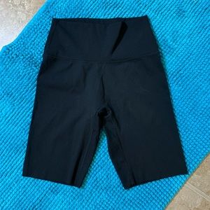 Aerie Offline Black Bike Shorts